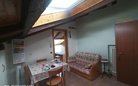 Bed And Breakfast Beb Casa Mario, Via Moggioli 9,trento